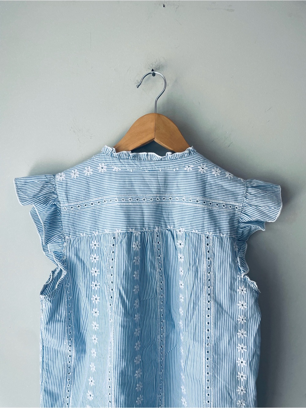 LOFT Eyelet Ruffle Top - Picture 6 of 7